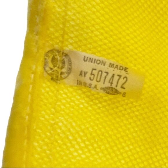 Vintage 1950s Lemon Yellow Pillbox Hat with Roses & Tulle Netting Union Made USA - Picture 13 of 14